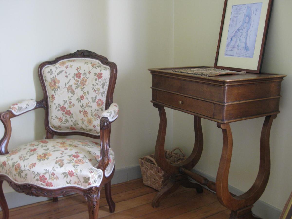 Chateau De Launay Méry-Corbon Habitación foto
